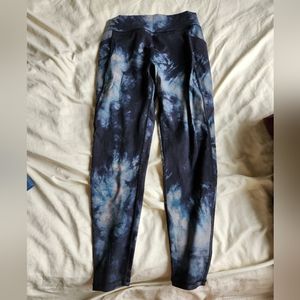 Alphalete Surface Pocket Legging